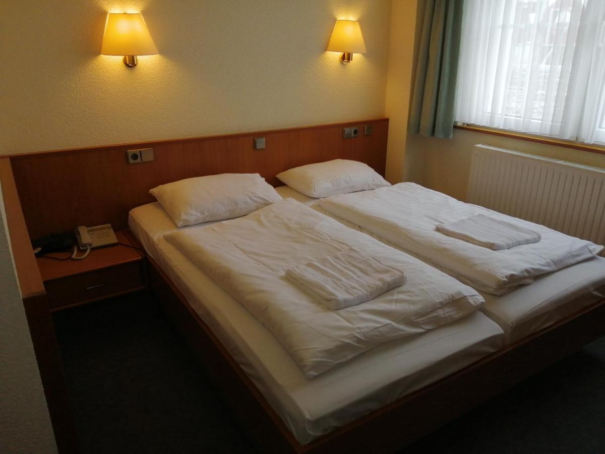 Edit Pension Rossau Buitenkant foto